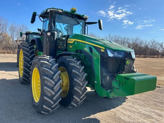 2022 John Deere 8R 410 Tractor