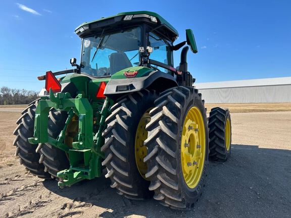 2022 John Deere 8R 410 Tractor