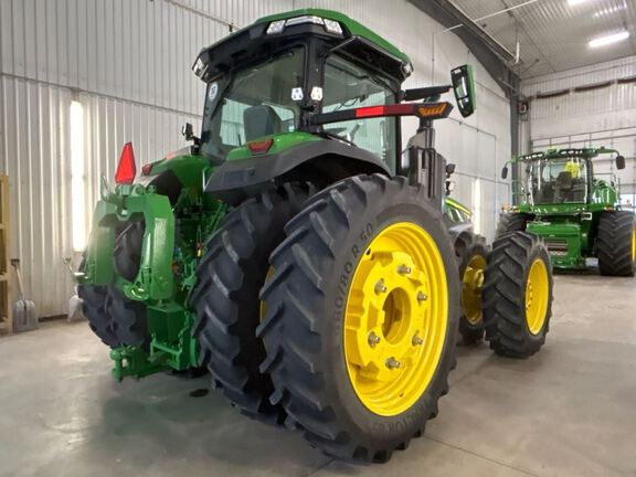 2022 John Deere 8R 410 Tractor