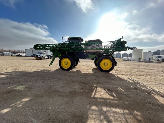 2024 John Deere 412R Sprayer/High Clearance