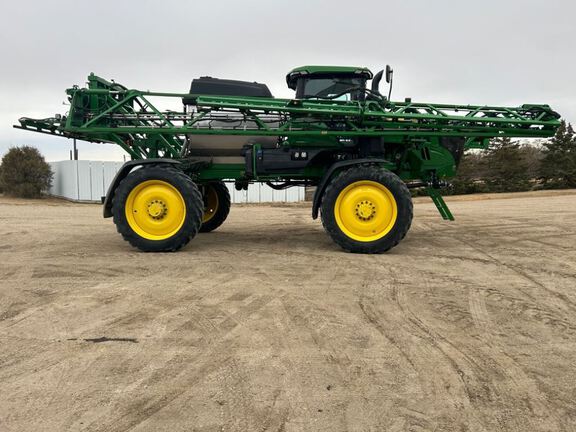 2024 John Deere 412R Sprayer/High Clearance