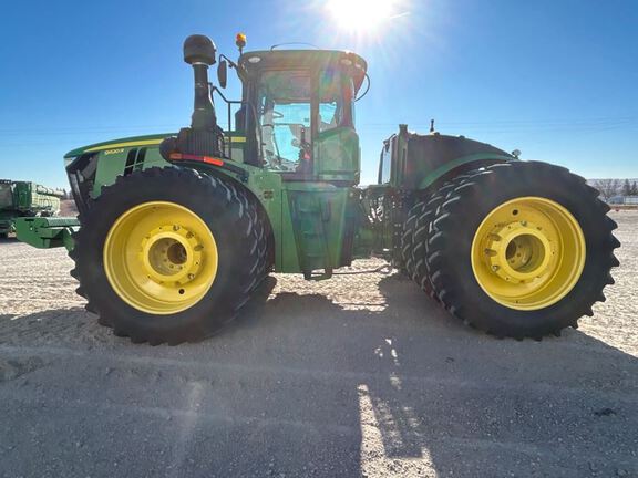 2017 John Deere 9620R Tractor 4WD