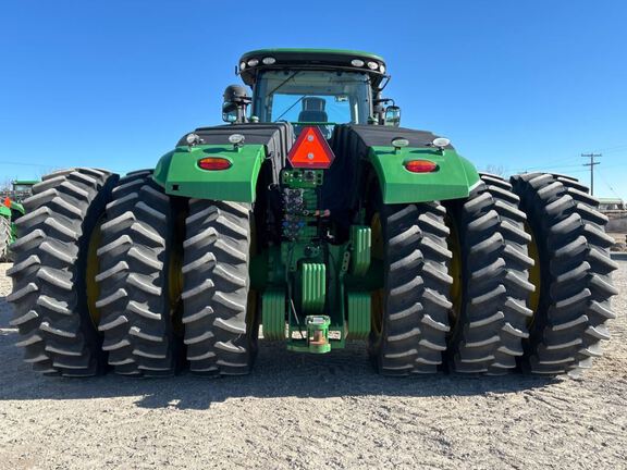 2017 John Deere 9620R Tractor 4WD