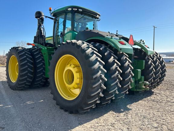 2017 John Deere 9620R Tractor 4WD