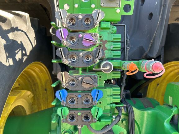 2017 John Deere 9620R Tractor 4WD