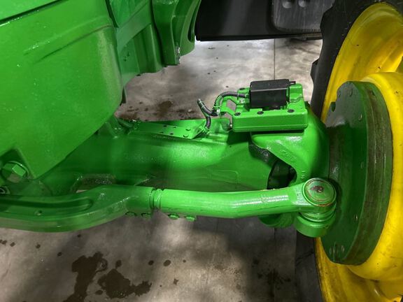 2021 John Deere 7R 210 Tractor