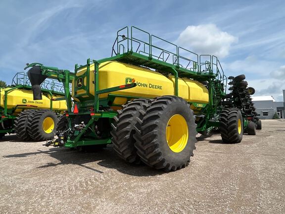 2023 John Deere N560F-C850 Air Seeder