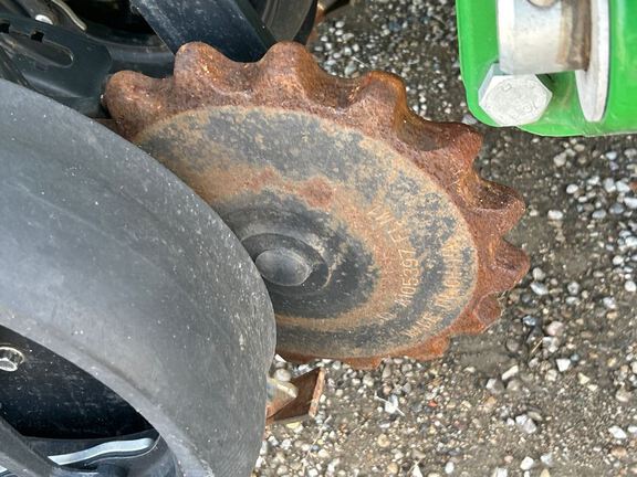 2023 John Deere N560F-C850 Air Seeder