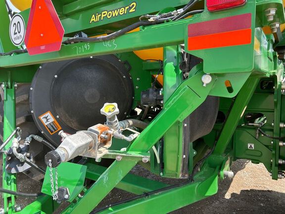 2023 John Deere N560F-C850 Air Seeder