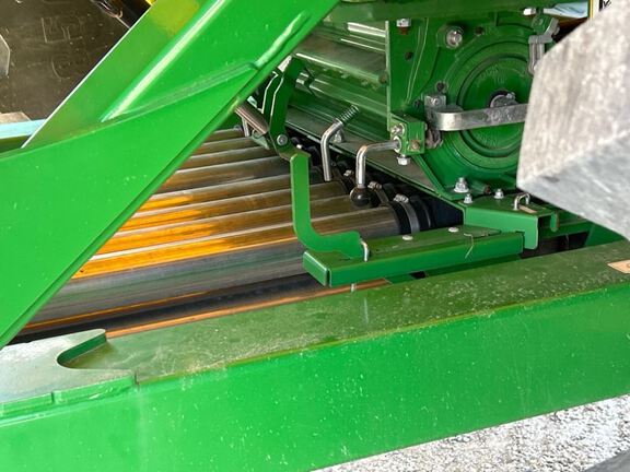 2023 John Deere N560F-C850 Air Seeder