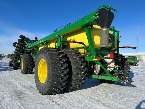 2024 John Deere N560F Air Seeder