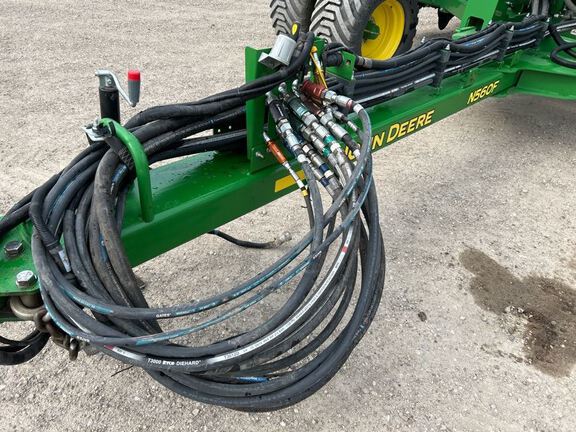 2024 John Deere N560F-C850T Air Seeder