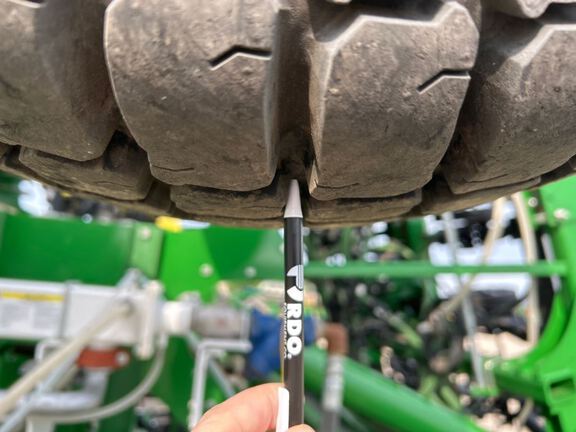 2024 John Deere N560F-C850T Air Seeder