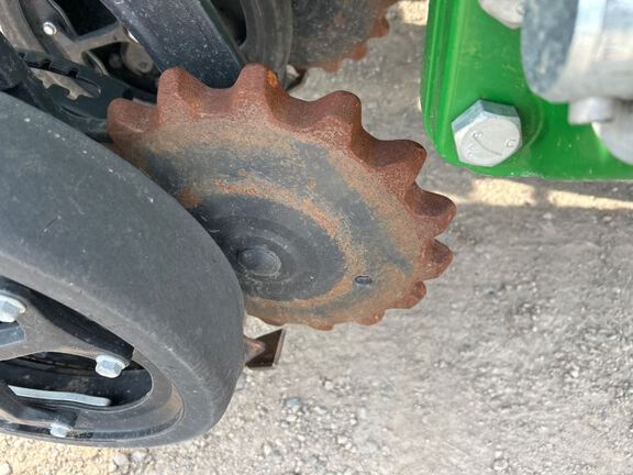 2024 John Deere N560F-C850T Air Seeder