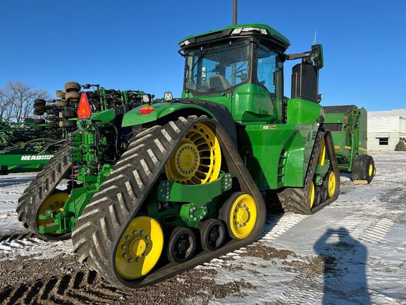 2022 John Deere 9RX 590 Tractor Rubber Track