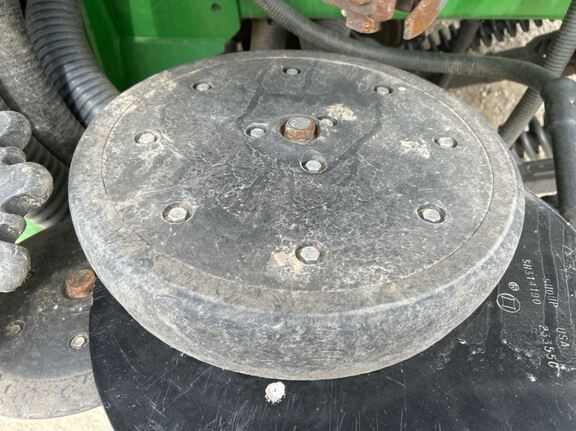 2012 John Deere 1890 Air Seeder