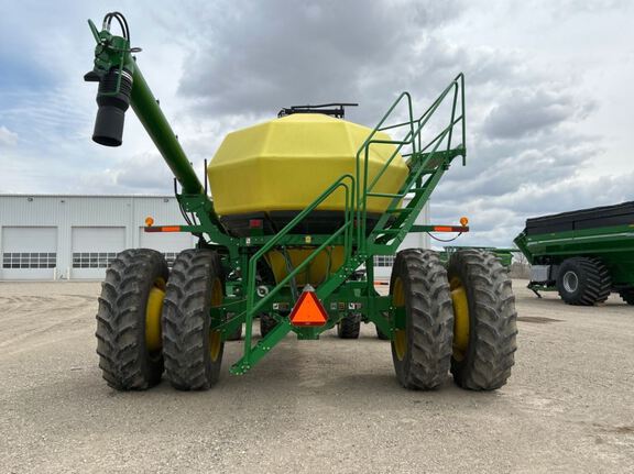2012 John Deere 1890 Air Seeder