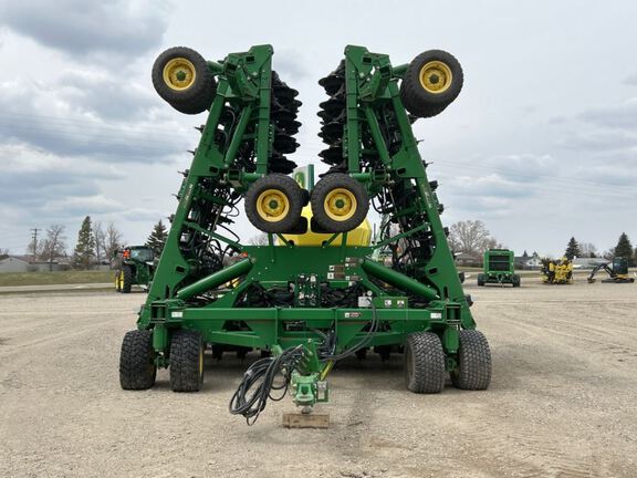 2012 John Deere 1890 Air Seeder
