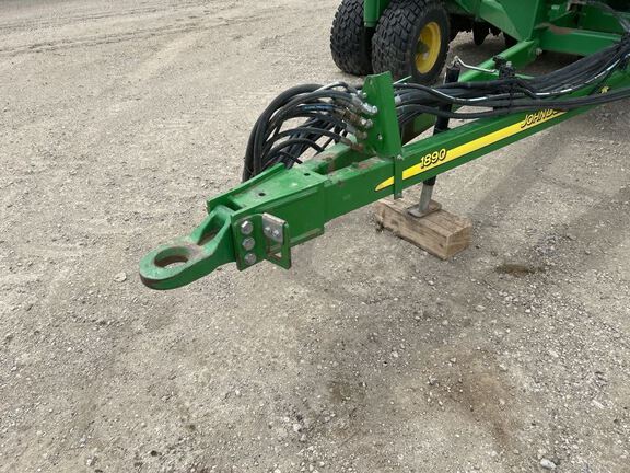 2012 John Deere 1890 Air Seeder