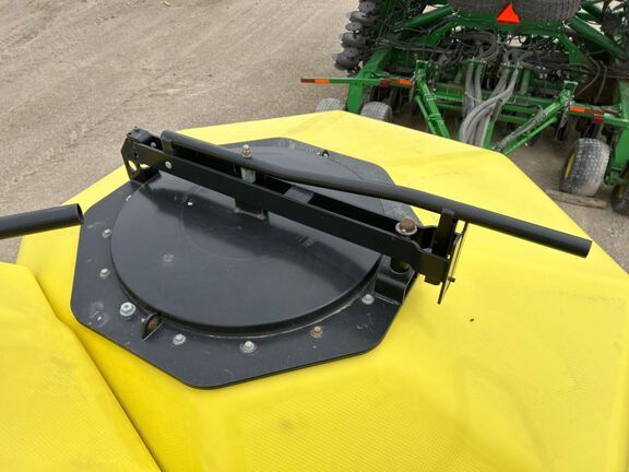 2012 John Deere 1890 Air Seeder