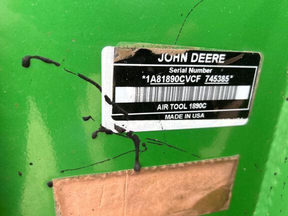 2012 John Deere 1890 Air Seeder