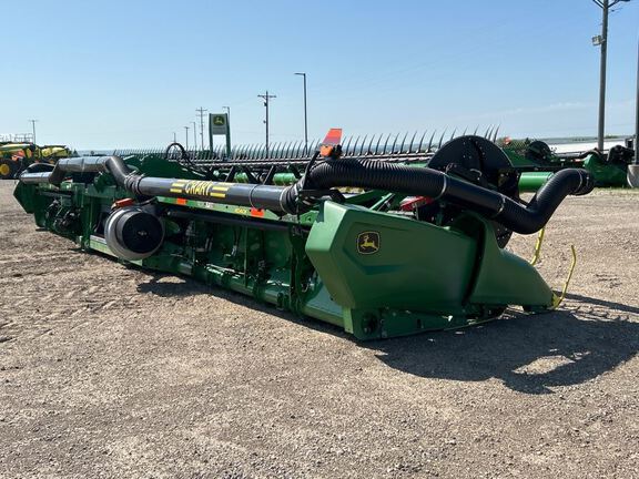2022 John Deere RD40F Header Combine