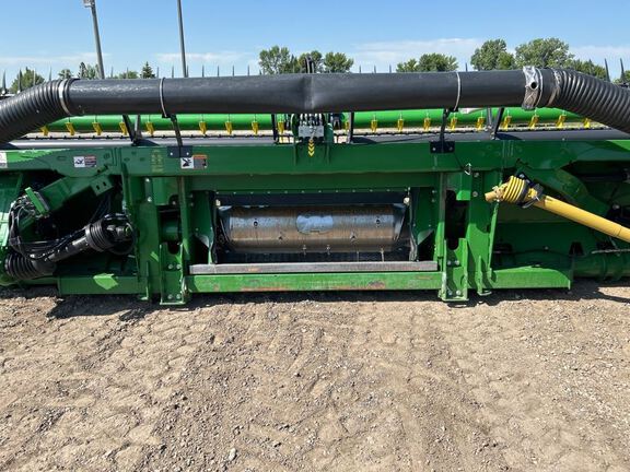2022 John Deere RD40F Header Combine