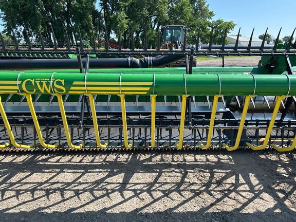 2022 John Deere RD40F Header Combine