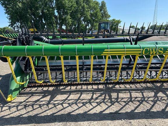 2022 John Deere RD40F Header Combine
