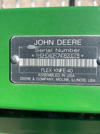2022 John Deere HD40F Header Combine