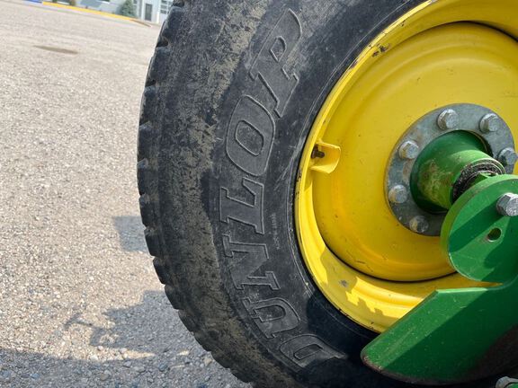 2014 John Deere 1770NT Planter