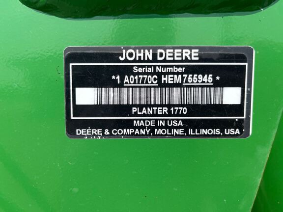2014 John Deere 1770NT Planter