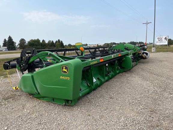 2014 John Deere 640FD Header Combine