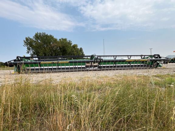 2014 John Deere 640FD Header Combine