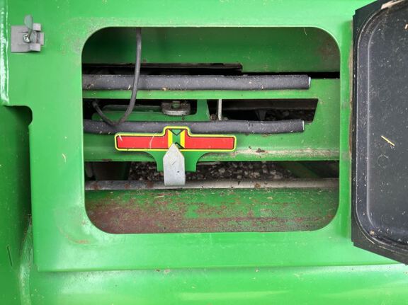 2014 John Deere 640FD Header Combine
