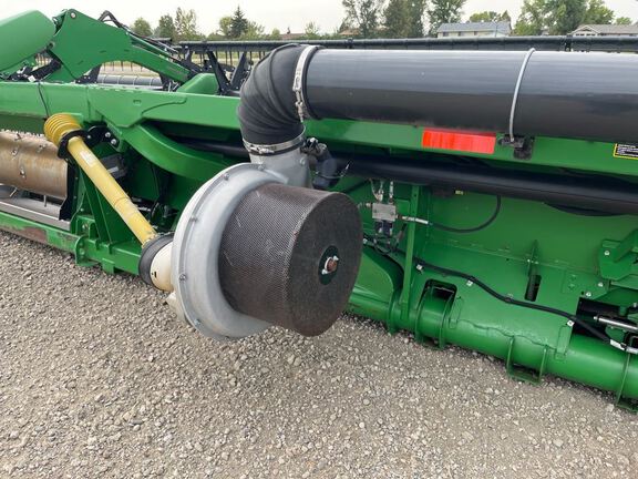 2014 John Deere 640FD Header Combine