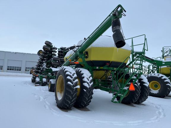 2012 John Deere 1890 Air Seeder