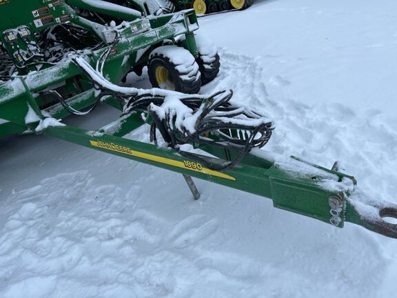 2012 John Deere 1890 Air Seeder