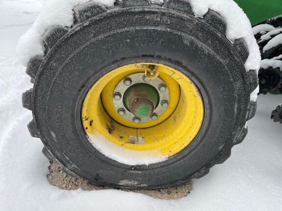 2012 John Deere 1890 Air Seeder