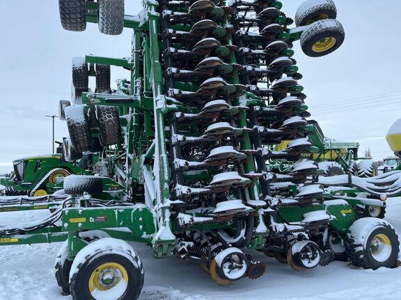 2012 John Deere 1890 Air Seeder