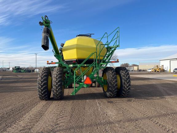 2012 John Deere 1890 Air Seeder