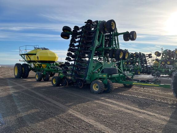2012 John Deere 1890 Air Seeder