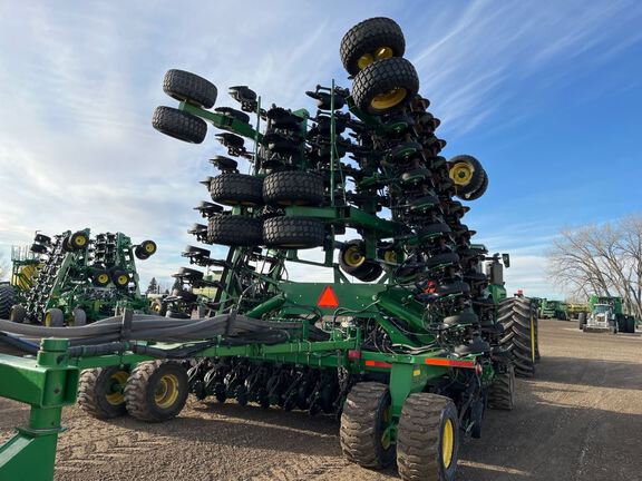 2012 John Deere 1890 Air Seeder