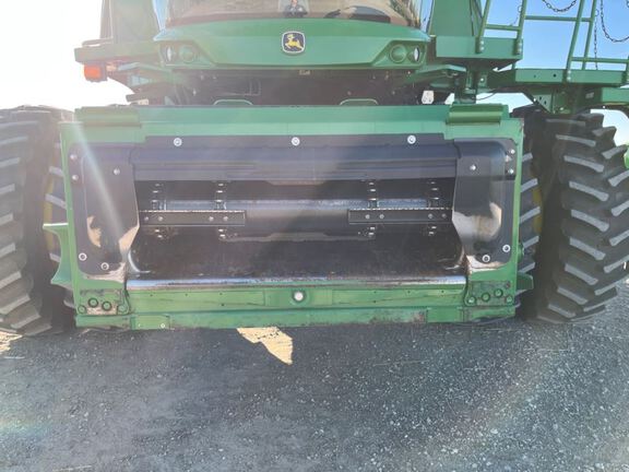 2023 John Deere S780 Combine