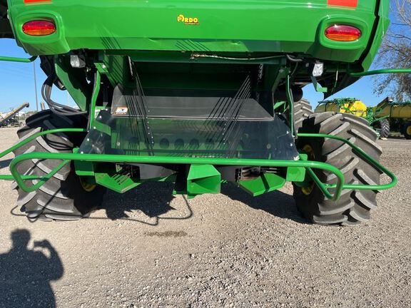 2023 John Deere S780 Combine