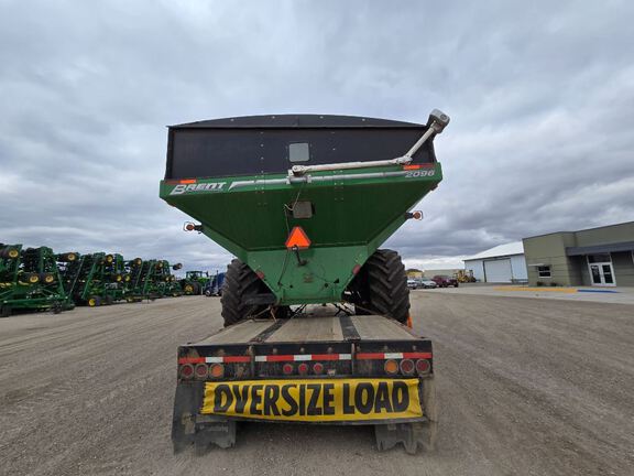 2014 Brent 2096 Grain Cart