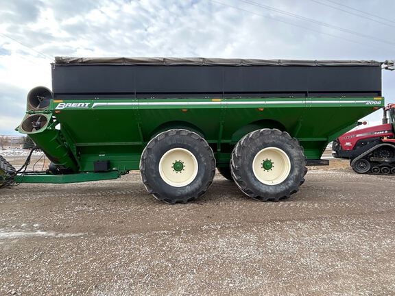 2014 Brent 2096 Grain Cart