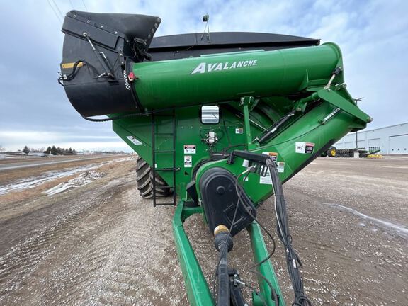 2014 Brent 2096 Grain Cart