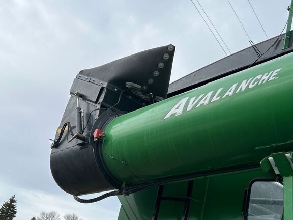 2014 Brent 2096 Grain Cart