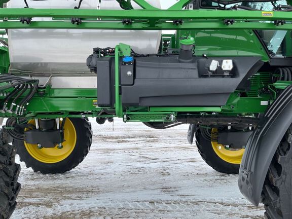 2025 John Deere 412R Sprayer/High Clearance